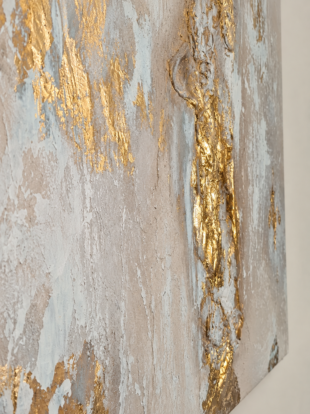 Whispers of Gold – Premium Home Decor Art 100 × 76 cm