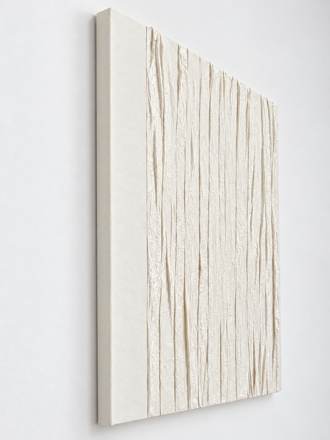 Crimped Bedsheets Luxury Textured Wall Art | 80 × 60 cm