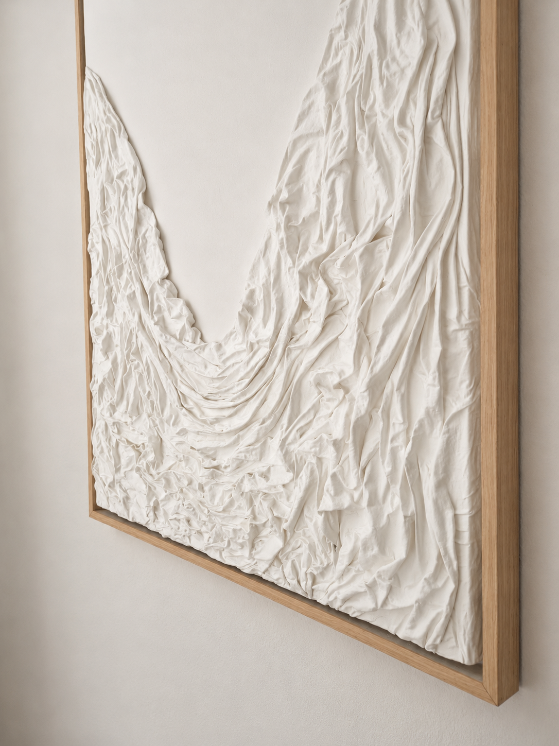 Textured modern wall art for luxury UAE homes